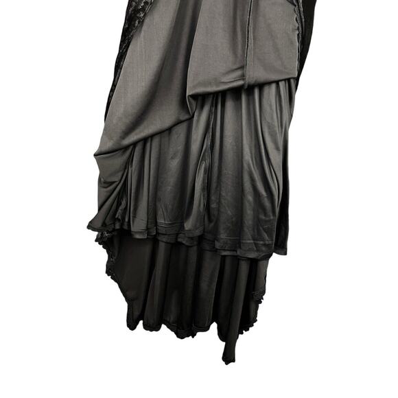 Crushed Black Velvet Corseted Gothic Dress Black Eyelet Trim Torrid Size 1 ~ 1X - Picture 13 of 14